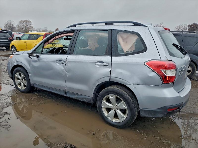Фото 2 - SUBARU FORESTER