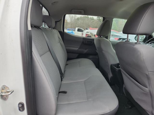 Фото 10 - TOYOTA TACOMA