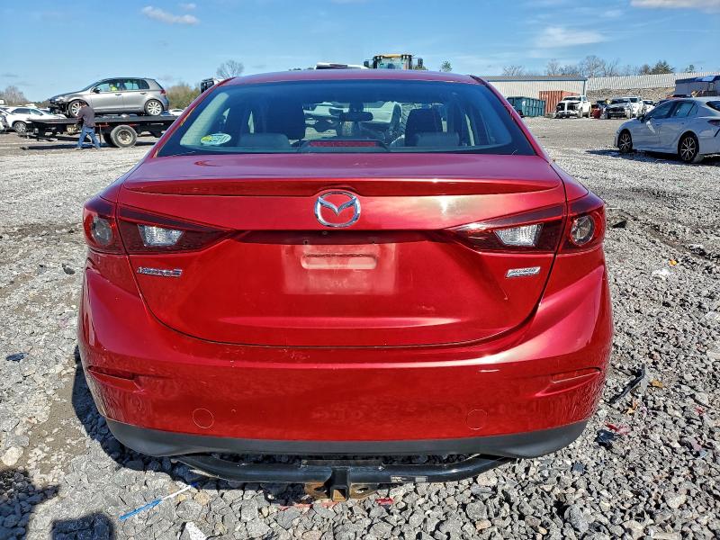 Фото 6 - MAZDA 3