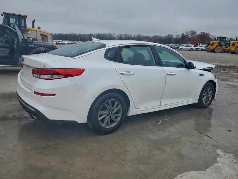 Фото 3 - KIA OPTIMA