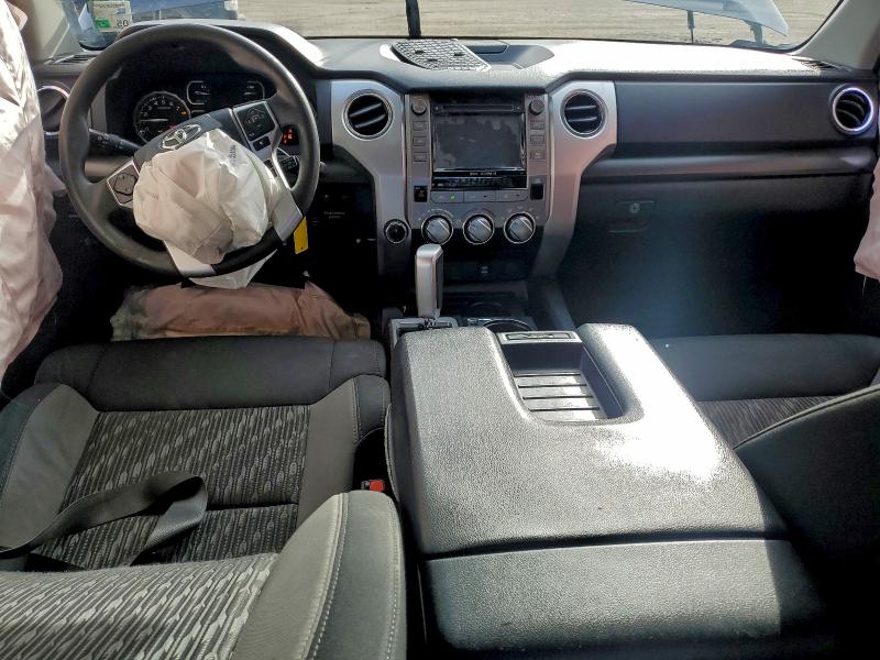 Фото 8 - TOYOTA TUNDRA
