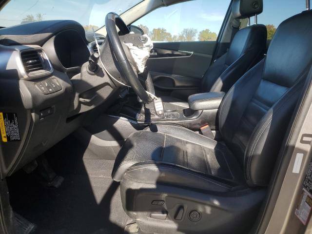 Фото 7 - KIA SORENTO