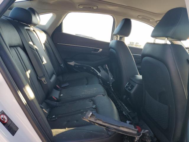 Фото 10 - HYUNDAI SONATA