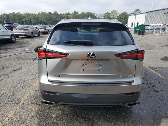 Фото 6 - LEXUS NX