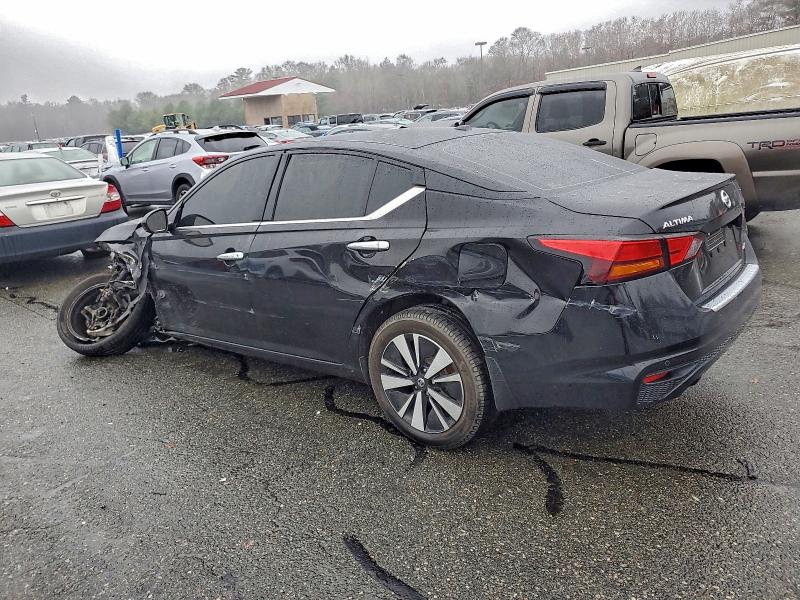 Фото 2 - NISSAN ALTIMA