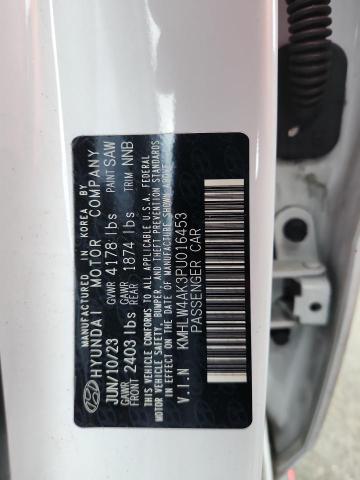 Фото 13 - HYUNDAI ELANTRA