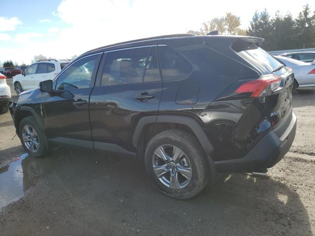 Фото 2 - TOYOTA RAV4