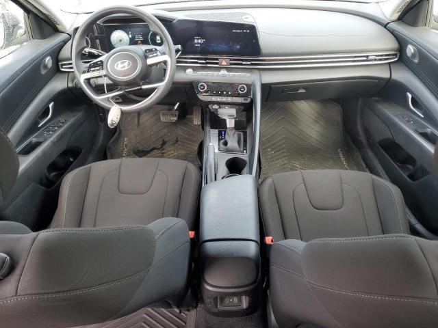 Фото 8 - HYUNDAI ELANTRA