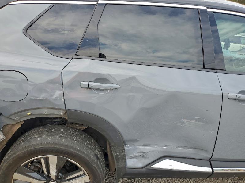 Фото 11 - NISSAN ROGUE