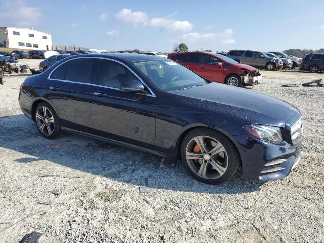 Фото 4 - MERCEDES-BENZ E-CLASS