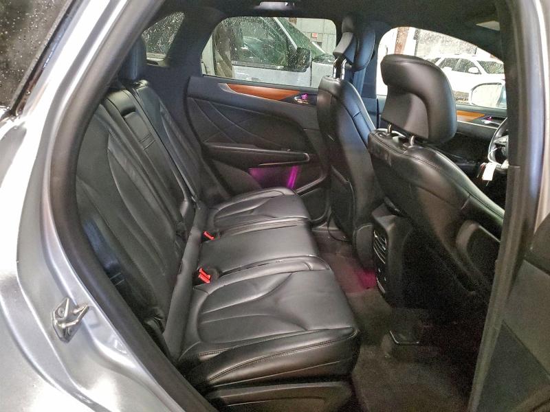 Фото 11 - LINCOLN MKC