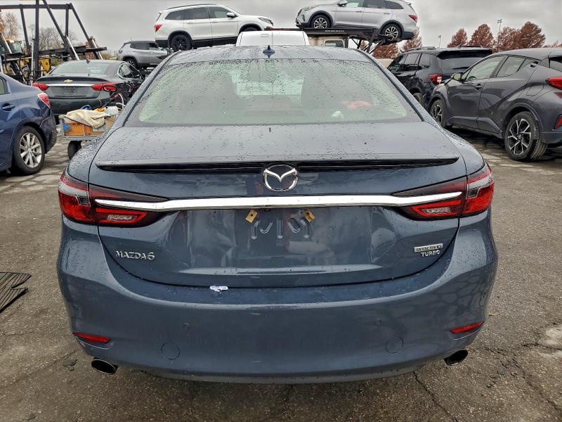 Фото 6 - MAZDA 6