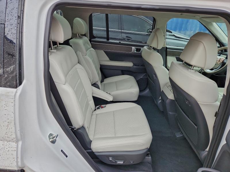 Фото 11 - HYUNDAI SANTA FE