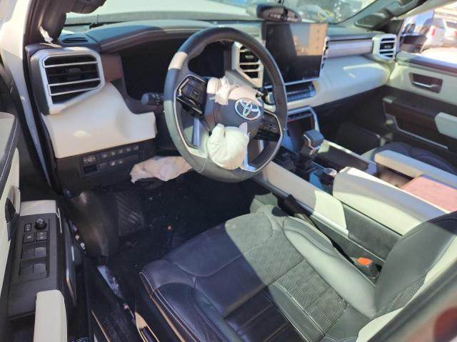 Фото 8 - TOYOTA SEQUOIA