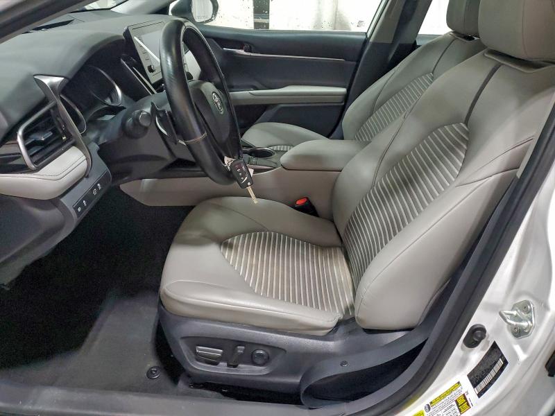 Фото 7 - TOYOTA CAMRY