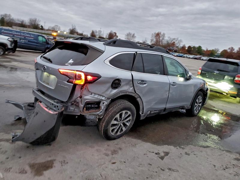 Фото 3 - SUBARU OUTBACK