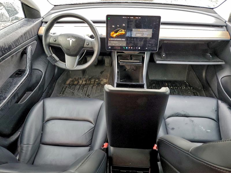 Фото 8 - TESLA MODEL 3