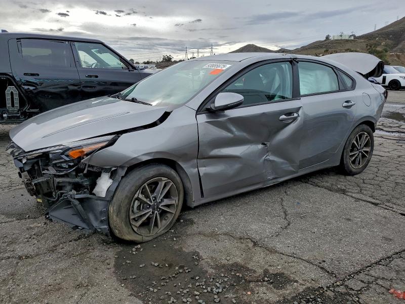 Фото 1 - KIA FORTE