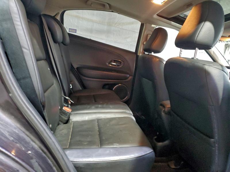 Фото 10 - HONDA HR-V