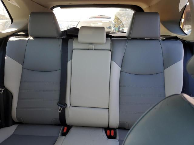 Фото 10 - TOYOTA RAV4