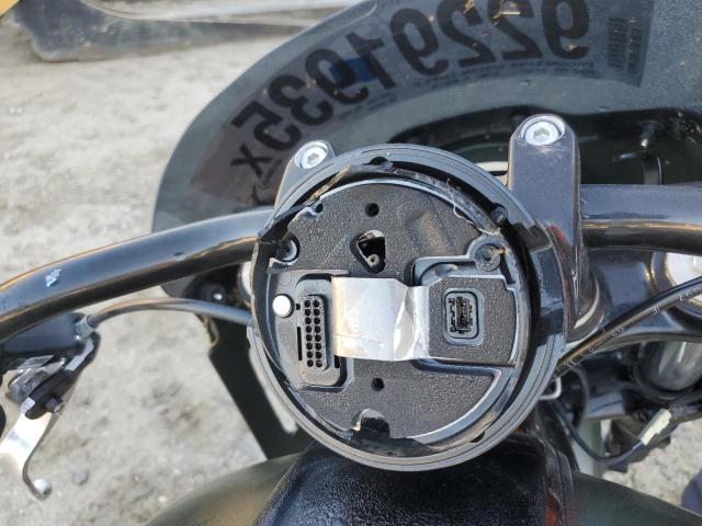 INDIAN MOTORCYCLE 2023