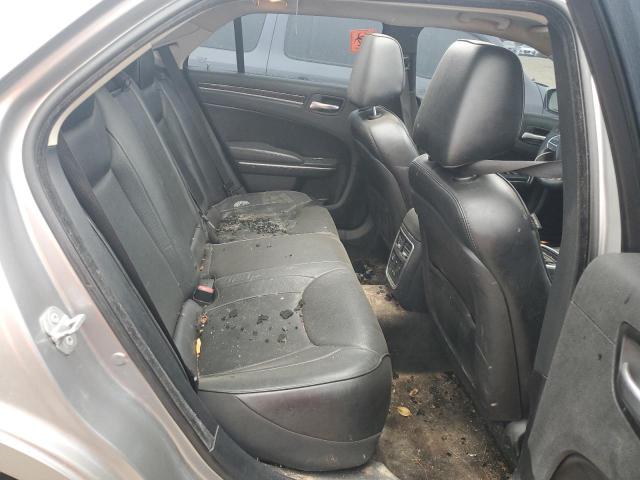 Фото 10 - CHRYSLER 300