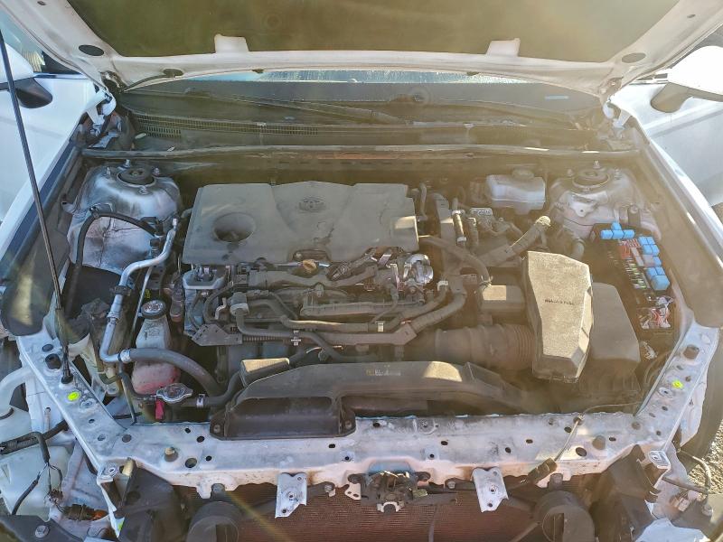 Фото 11 - TOYOTA CAMRY