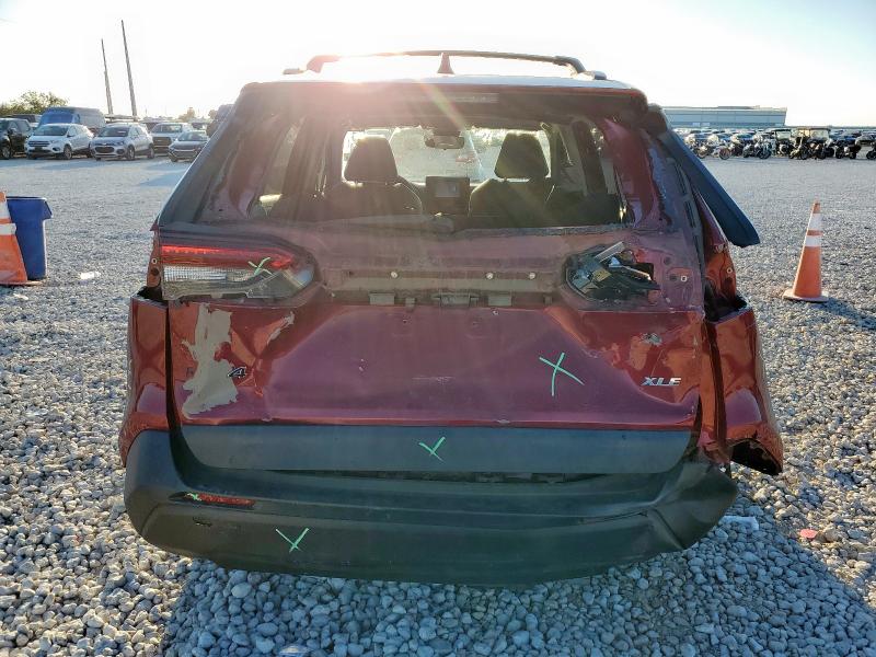 Фото 6 - TOYOTA RAV4