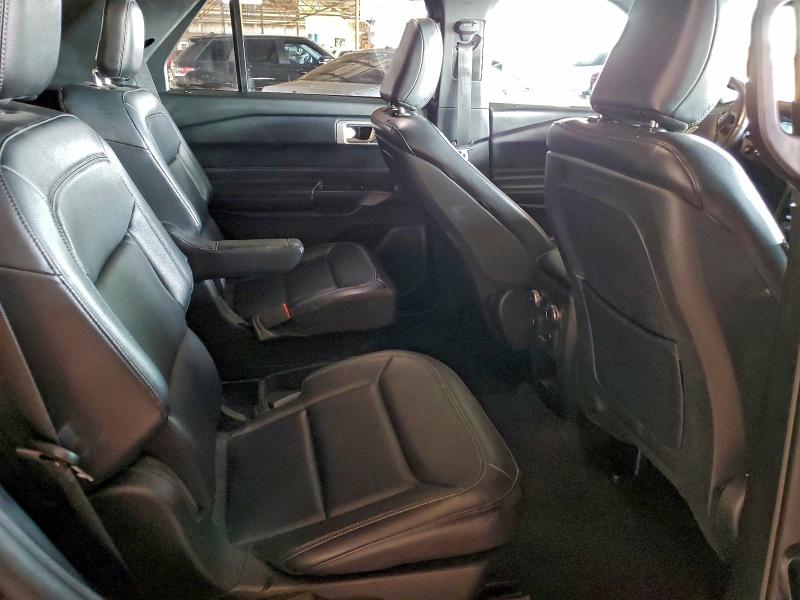 Фото 11 - FORD EXPLORER