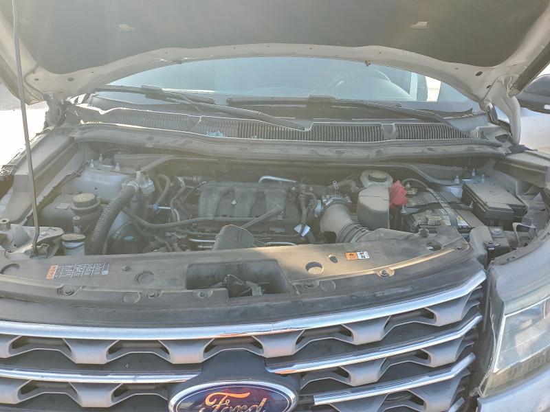 Фото 12 - FORD EXPLORER