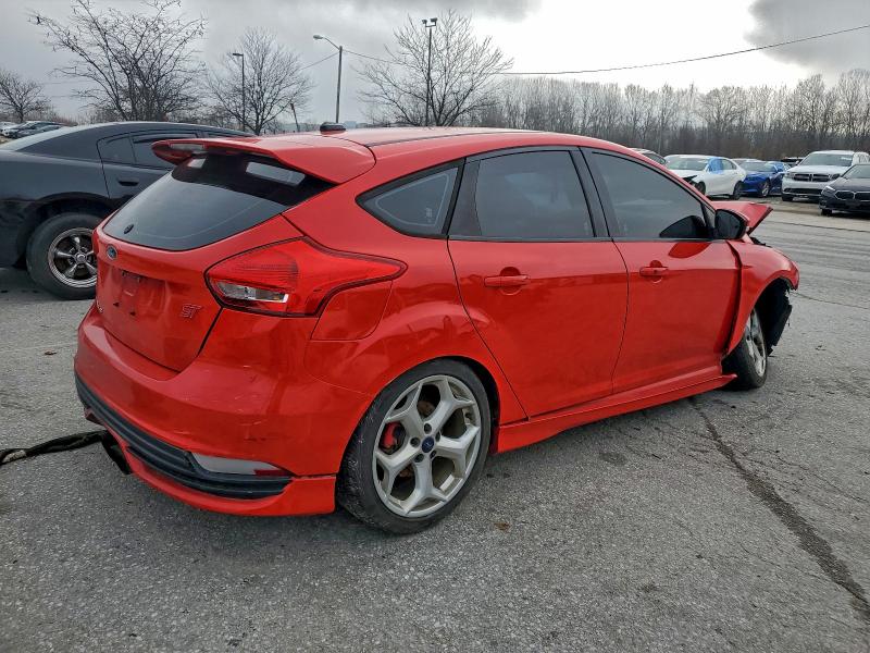 Фото 3 - FORD FOCUS