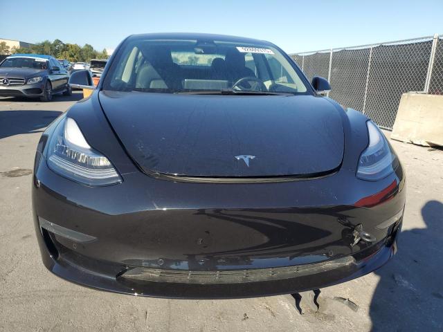 Фото 5 - TESLA MODEL 3