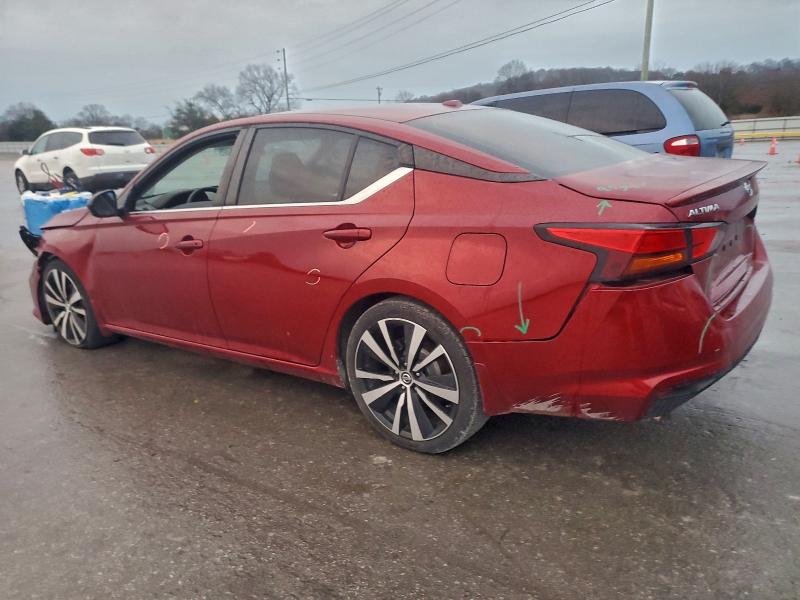 Фото 2 - NISSAN ALTIMA