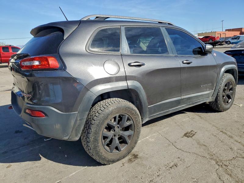 Фото 3 - JEEP CHEROKEE