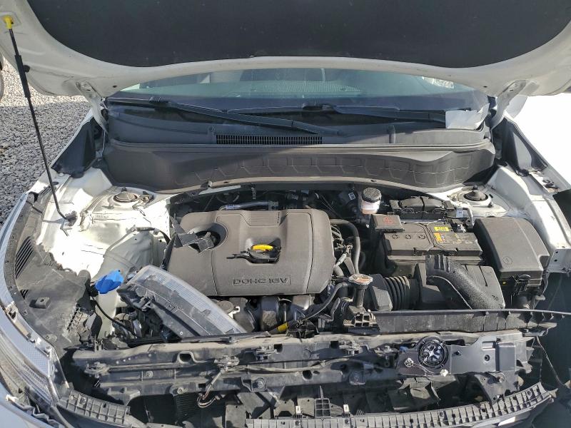 Фото 12 - KIA SELTOS