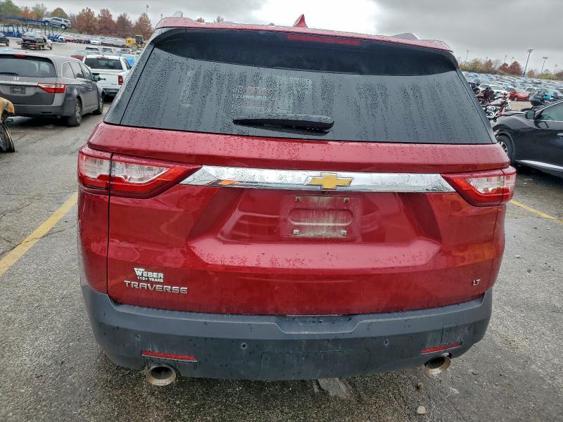 CHEVROLET TRAVERSE 2018 VIN 1GNERGKW4JJ150198