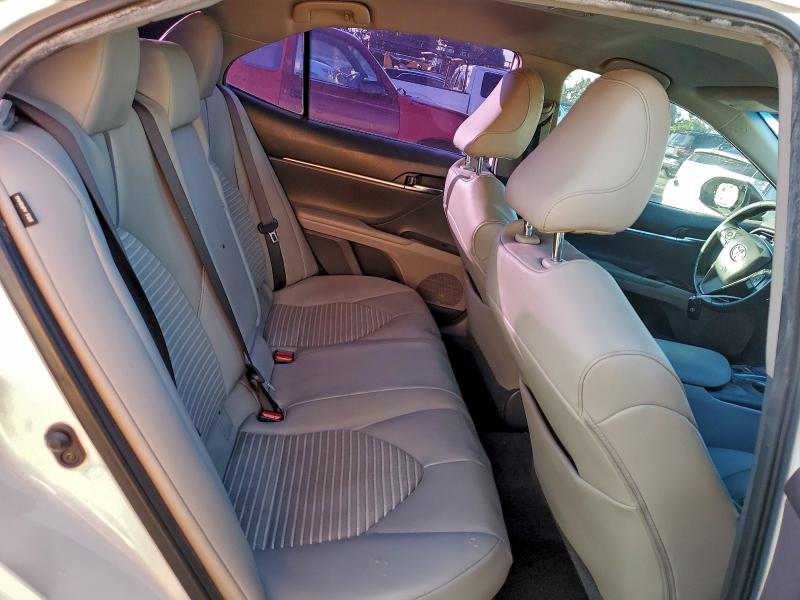 Фото 10 - TOYOTA CAMRY