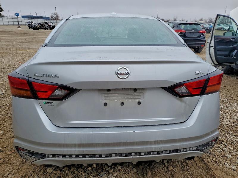 Фото 6 - NISSAN ALTIMA