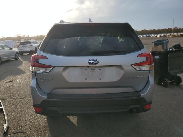 Фото 6 - SUBARU FORESTER