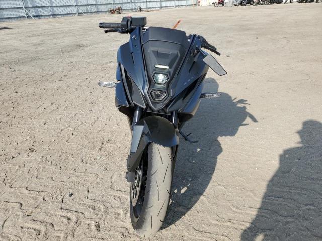SUZUKI GSX800 F 2025