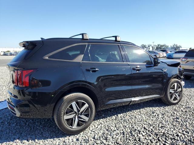 Фото 3 - KIA SORENTO