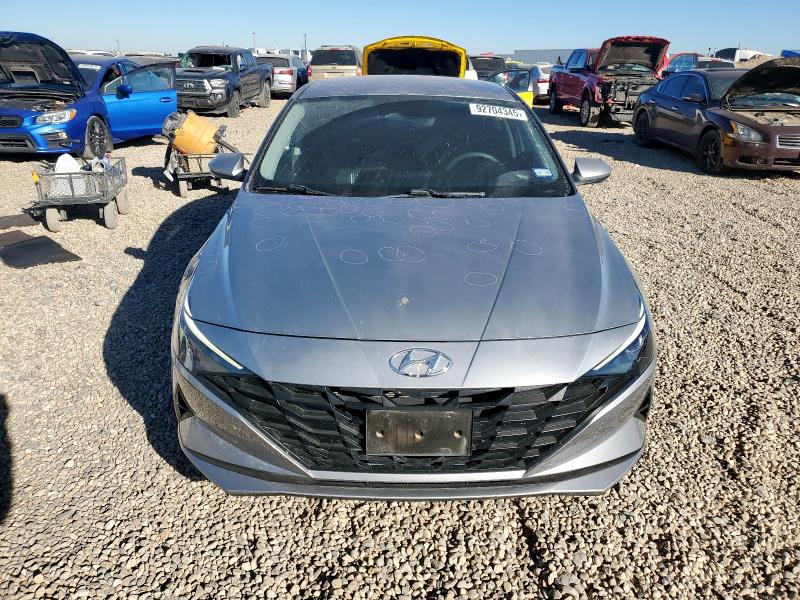 Фото 5 - HYUNDAI ELANTRA