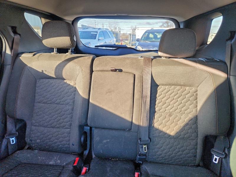 Фото 10 - CHEVROLET EQUINOX