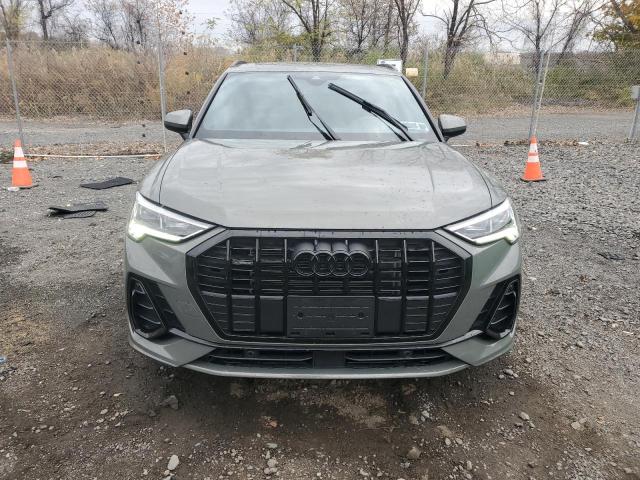 Фото 5 - AUDI Q3