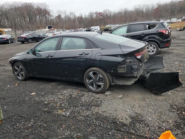 Фото 2 - HYUNDAI ELANTRA