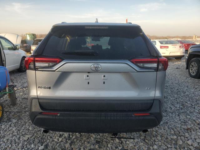 Фото 6 - TOYOTA RAV4