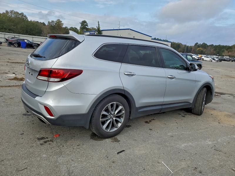 Фото 3 - HYUNDAI SANTA FE