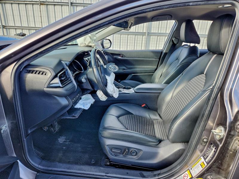 Фото 7 - TOYOTA CAMRY