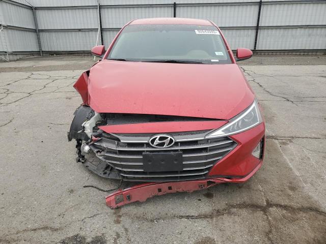 Фото 5 - HYUNDAI ELANTRA