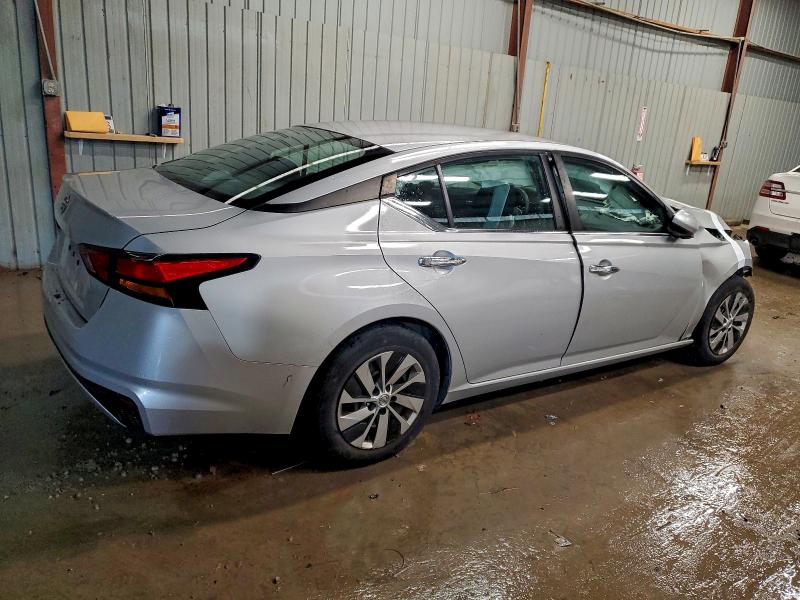 Фото 3 - NISSAN ALTIMA